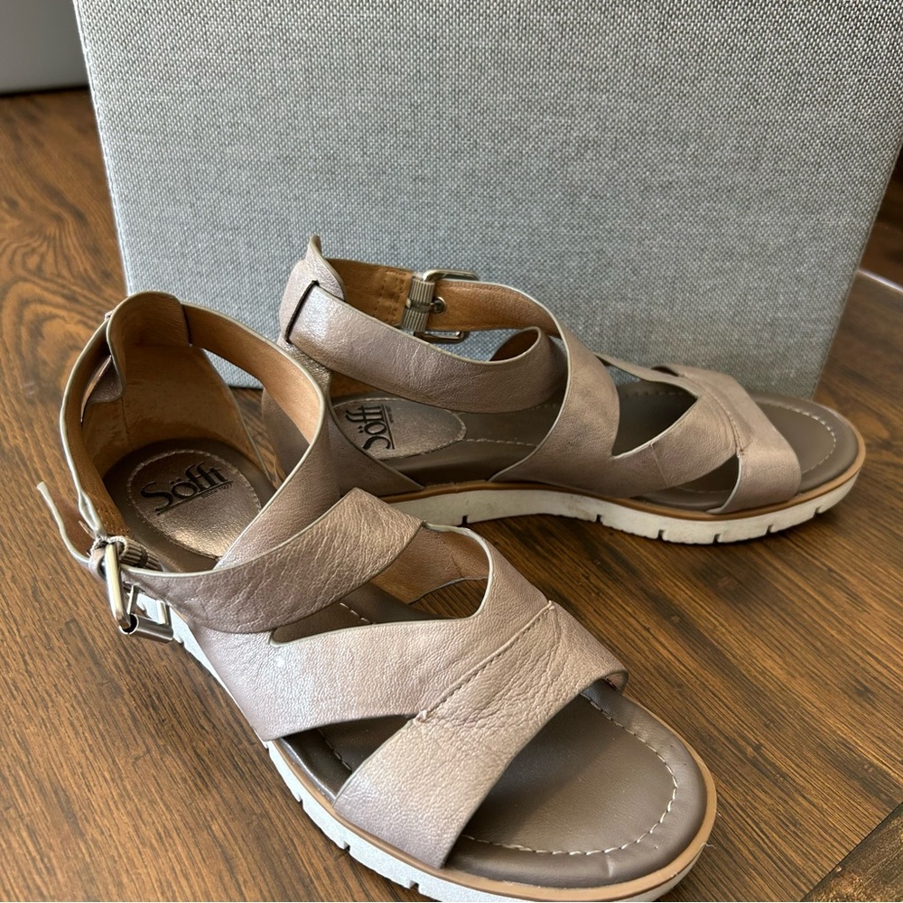 Sofft Taupe Leather Crisscross Sandals - Picture 2 of 5